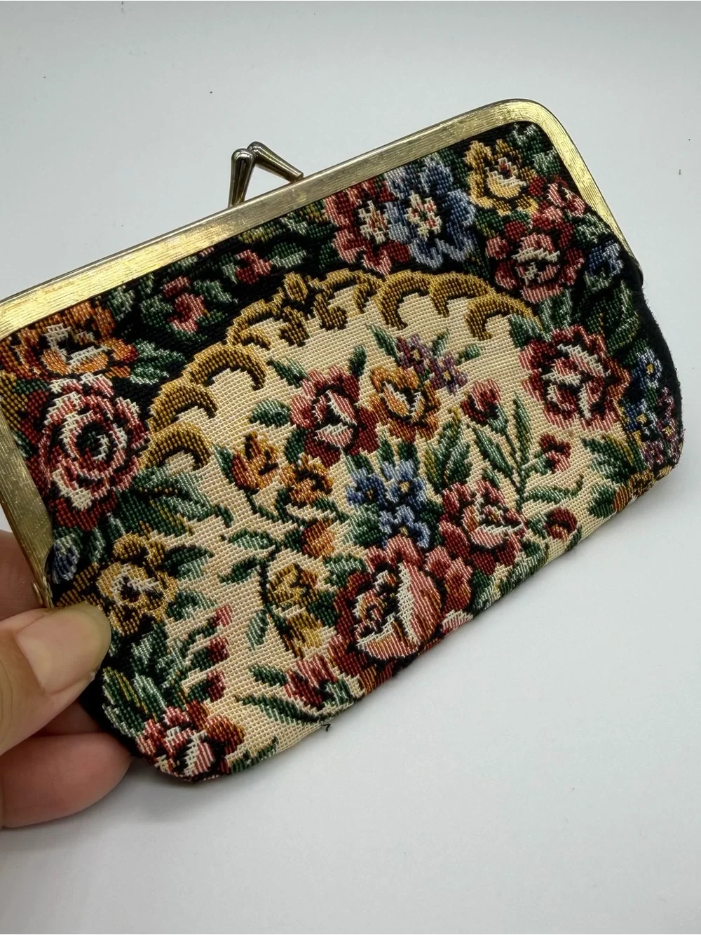 Vintage Victorian Floral Tapestry Kisslock Purse Set